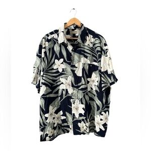 Vintage Natural Issue Men’s XL Hawaiian Camp Shirt Navy & Cream Tropical  Rayon